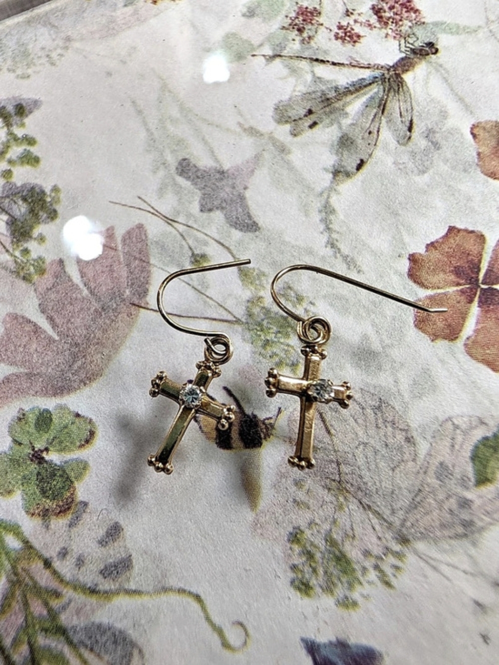 10K Yellow Gold Cross Dangle Earrings Ribbed Christian